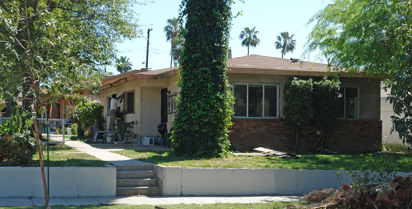 570 Wilson Ave in Pasadena, CA - Building Photo