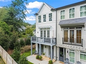 1221 Oxley Pl NW in Atlanta, GA - Building Photo