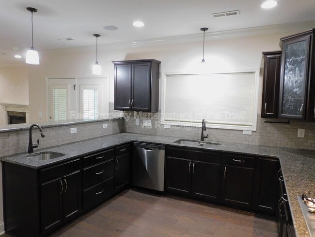 4517 Gunnersbury Ln in High Point, NC - Building Photo - Building Photo