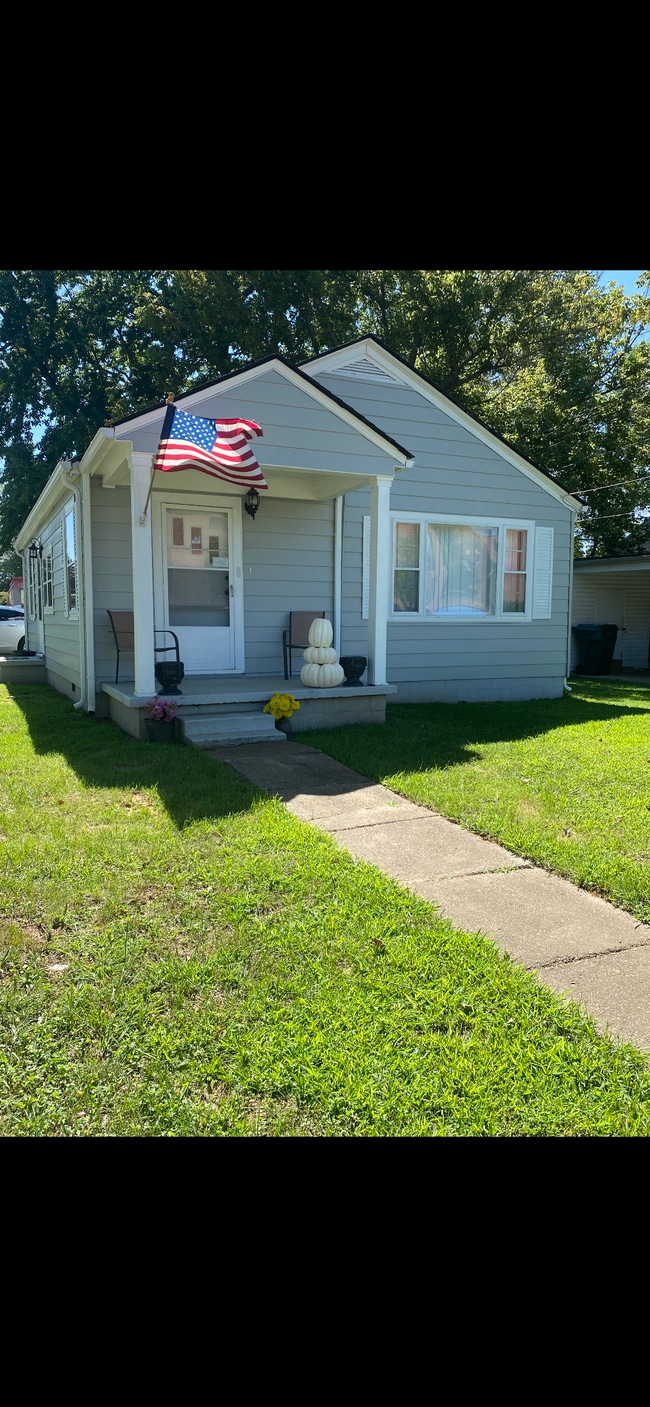 400 W Byers Ave in Owensboro, KY - Building Photo - Building Photo