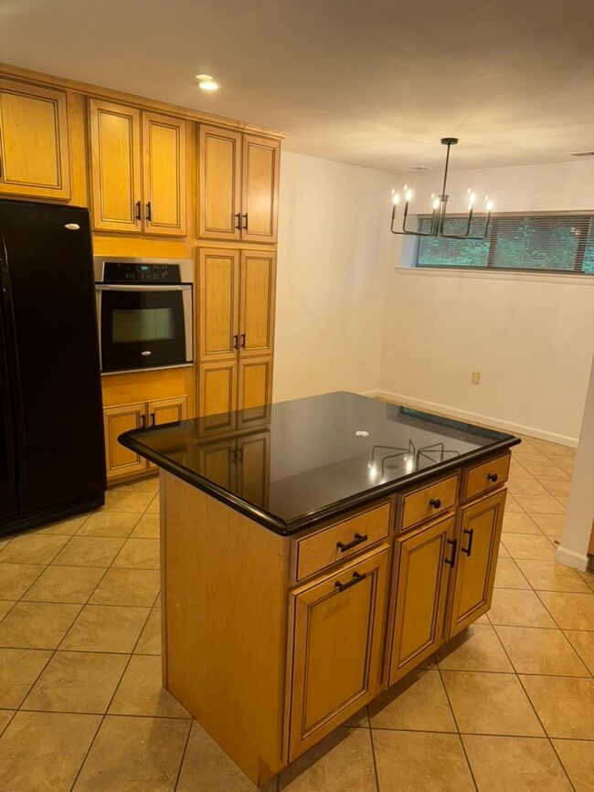 8001 Greenspring Way, Unit B in Owings Mills, MD - Building Photo - Building Photo