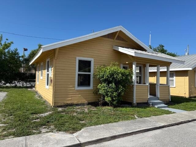 400 Metcalf Ct in West Palm Beach, FL - Building Photo - Building Photo