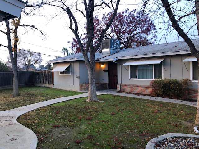 1414 Rodgers Rd in Hanford, CA - Building Photo