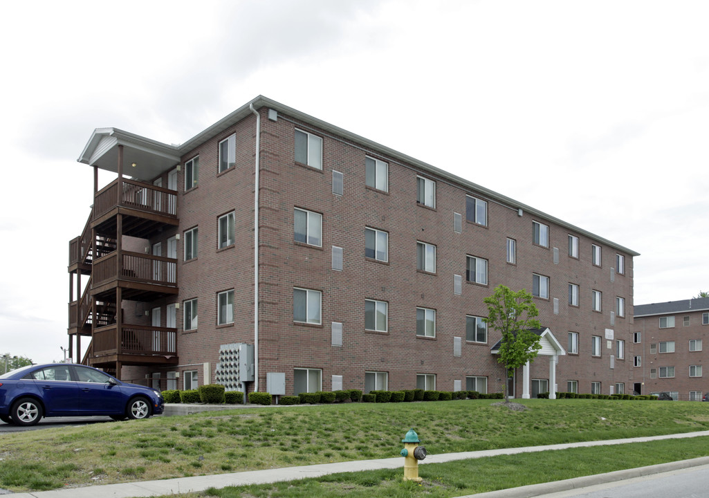 Enterprise Square Apartments in Bowling Green, OH - Building Photo