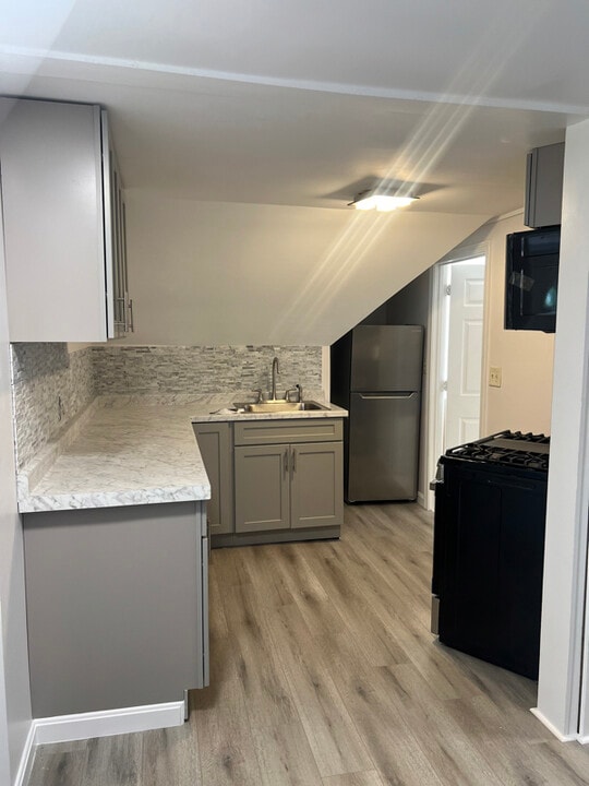 69 Tremont St in Taunton, MA - Building Photo
