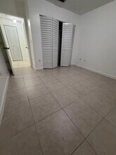 1300 NE 109th St in North Miami, FL - Building Photo - Building Photo