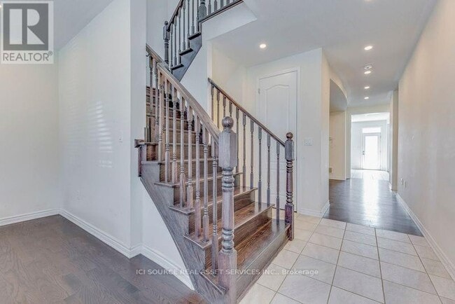 52 Portman St in Caledon, ON - Building Photo - Building Photo