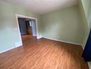 214 12th St S in Fargo, ND - Building Photo - Building Photo