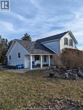 870 S Talbot Rd in Tecumseh, ON - Building Photo - Building Photo