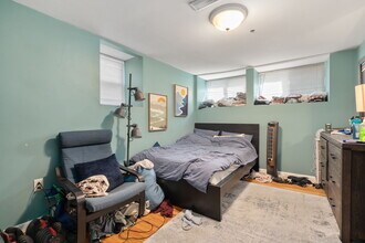 29 Sutherland Rd in Boston, MA - Building Photo - Building Photo