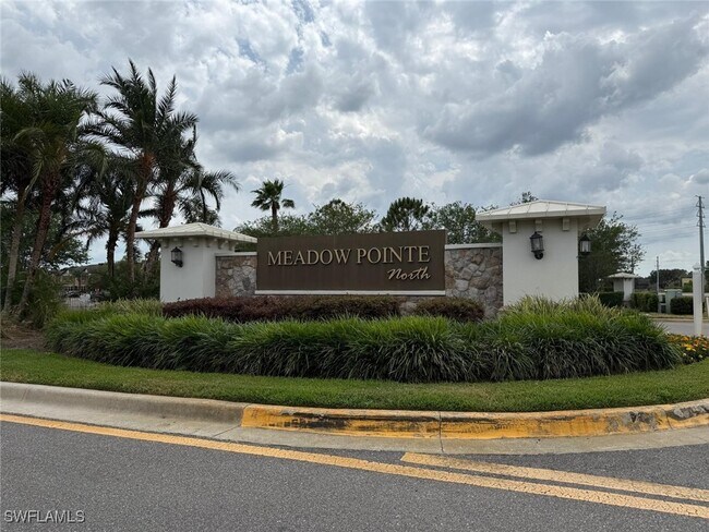 property at 4252 Fennwood Ct