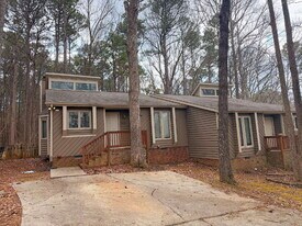 5513 Kaplan Dr in Raleigh, NC - Building Photo