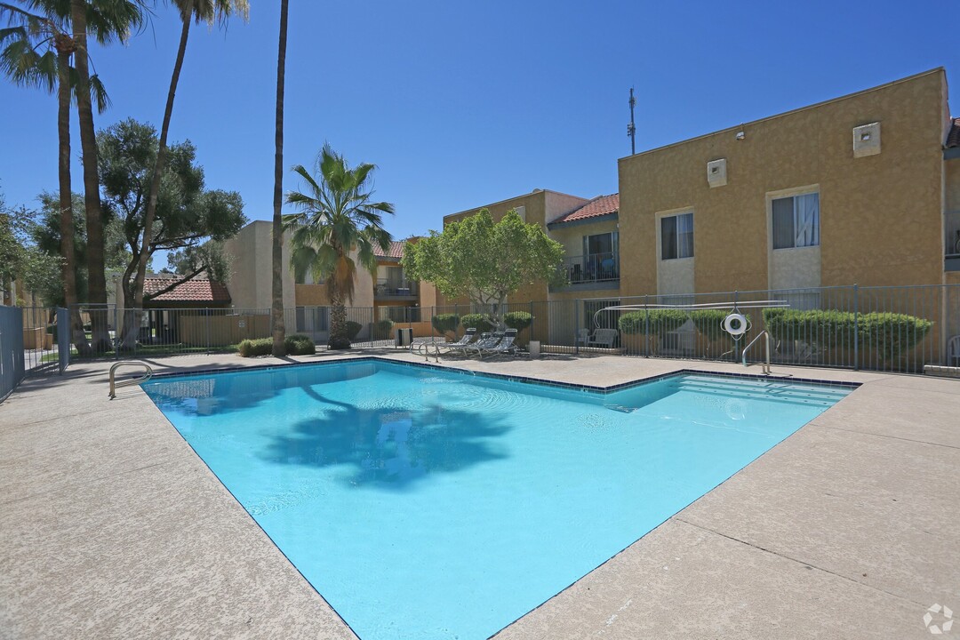 Melrose Villas in Phoenix, AZ - Foto de edificio