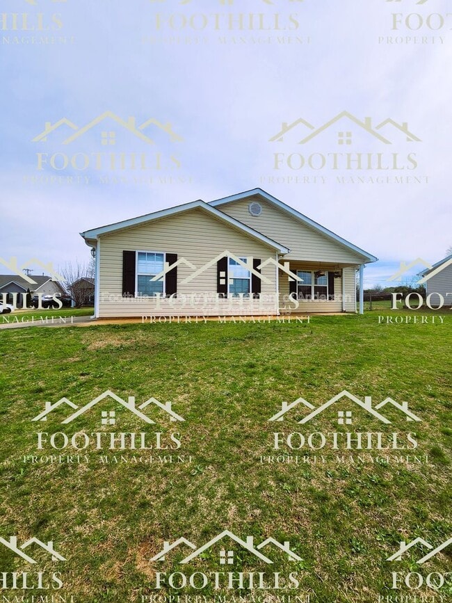 property at 131 Veranda Cir