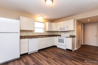5343 Rocky Mountain Dr in Indianapolis, IN - Building Photo - Building Photo