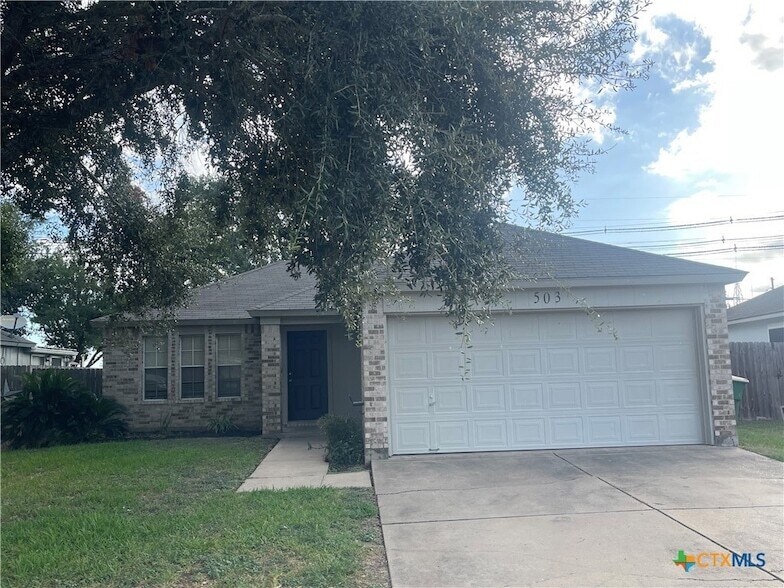 503 Arabian Dr in Victoria, TX - Foto de edificio