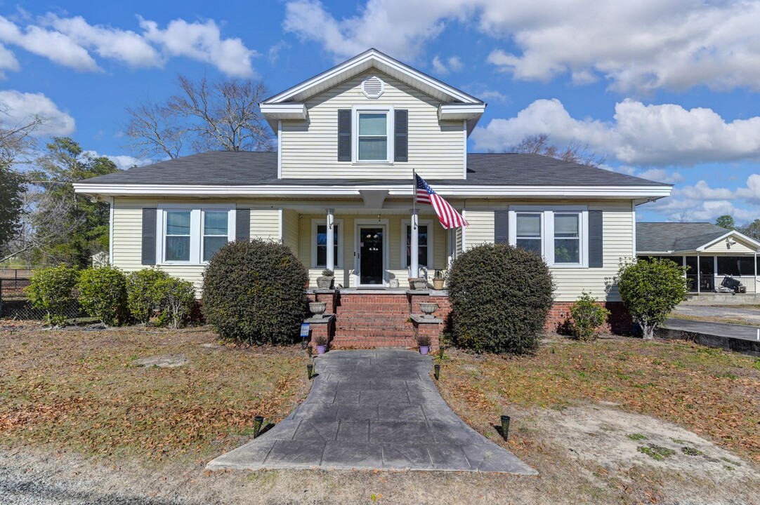 642 Highway 378 in Lexington, SC - Foto de edificio