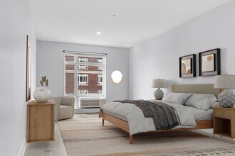 2 Cliveden St in Quincy, MA - Building Photo - Building Photo