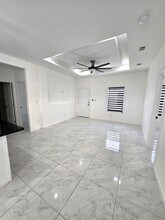 1006 N Woodson Ave in Edinburg, TX - Building Photo - Building Photo