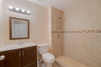 14 Misty Meadow Dr in Boynton Beach, FL - Building Photo - Building Photo