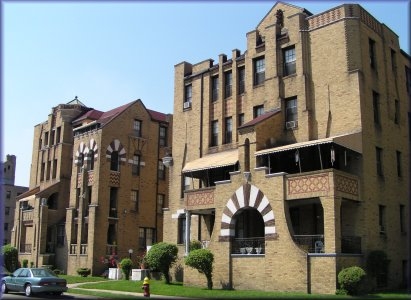 Palmer Park Luxor in Highland Park, MI - Foto de edificio - Building Photo