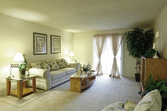 Bridgewood Apartments in Flat Rock, MI - Foto de edificio - Interior Photo