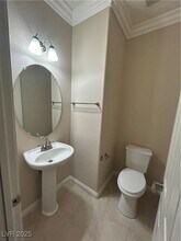9551 Green Spruce St in Las Vegas, NV - Building Photo - Building Photo