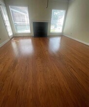5515 Strack Rd in Houston, TX - Building Photo - Building Photo