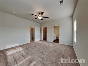 646 Cam Cir in High Point, NC - Building Photo - Building Photo