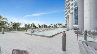 17001 Collins Ave, Unit 2308 in Sunny Isles Beach, FL - Building Photo - Building Photo