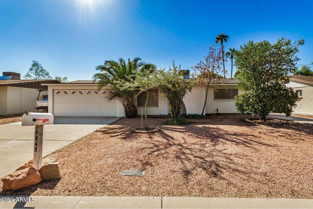 1941 E Pegasus Dr in Tempe, AZ - Building Photo