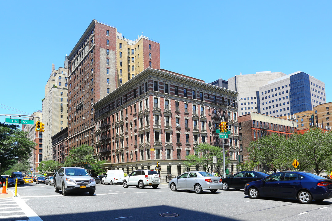 The Vancortlandt in New York, NY - Building Photo