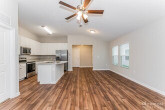 2000 Howard Christy Ct in Jacksonville, FL - Building Photo - Building Photo