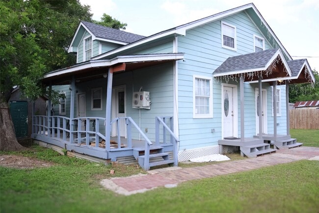 property at 7301 Avenue K Ave