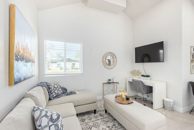 2345 N Dayton St in Phoenix, AZ - Building Photo - Building Photo