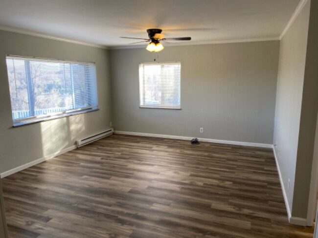 361 Belmont Dr in Bristol, TN - Building Photo - Building Photo