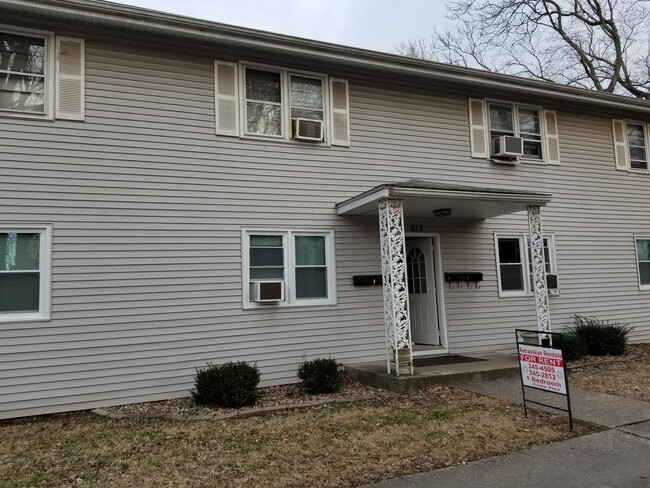 612 N Center St, Unit 3