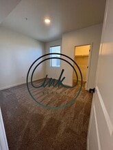 1261 Crestmore Dr in Gardnerville, NV - Building Photo - Building Photo