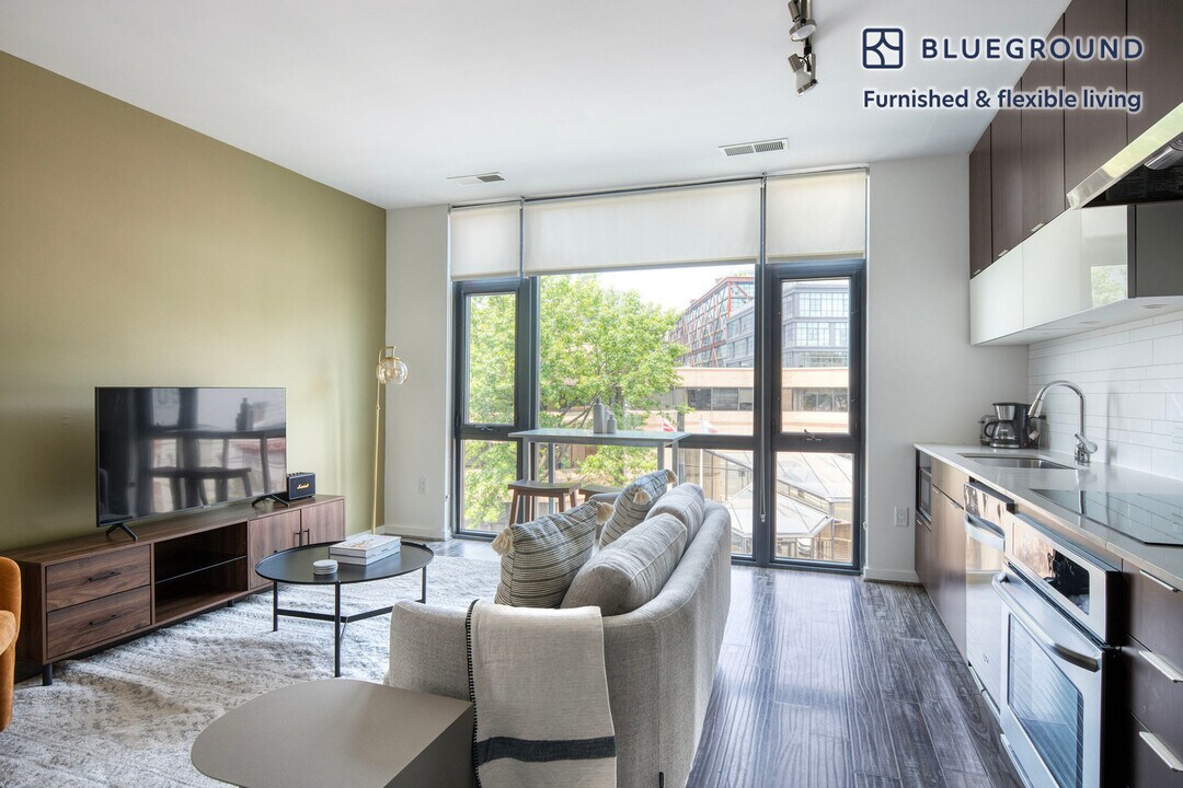 1924 8th St NW in Washington, DC - Building Photo