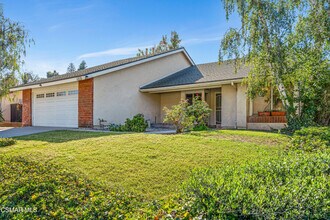 462 Raindance St in Thousand Oaks, CA - Building Photo - Building Photo