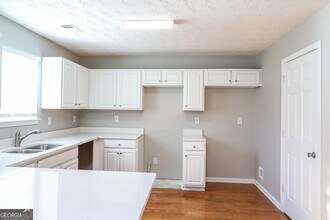 250 Shadowbrooke Dr in Loganville, GA - Building Photo - Building Photo