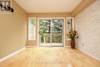 3895-3895 Doug Leavens Blvd in Mississauga, ON - Building Photo - Building Photo