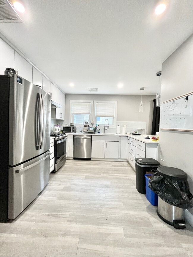 102 Nonantum St, Unit 2