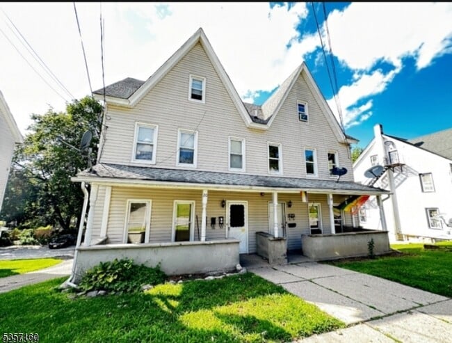 property at 18 Sussex St