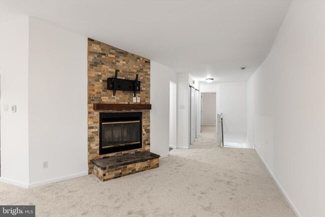 402A Mulberry Cove in Mount Laurel, NJ - Building Photo - Building Photo