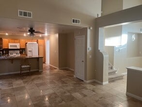 10333 Hunters Meadow Ave in Las Vegas, NV - Building Photo - Building Photo