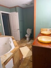 2412 Riverbend Dr in Violet, LA - Building Photo - Building Photo