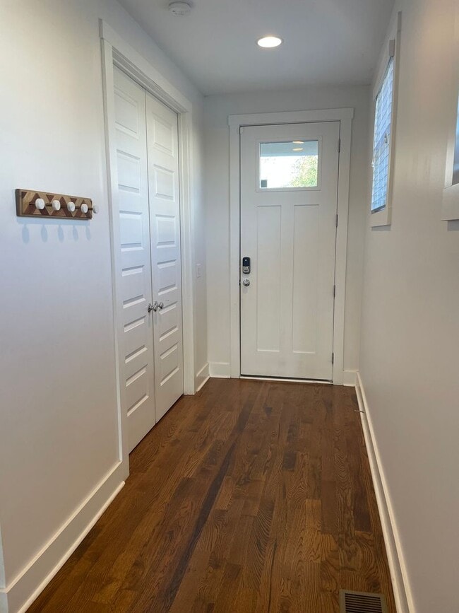 561A Veritas St in Nashville, TN - Building Photo - Building Photo