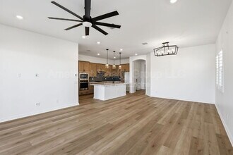 15660 W Pershing St in Surprise, AZ - Building Photo - Building Photo