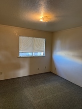 706 N Lincoln St in Santa Maria, CA - Building Photo - Building Photo